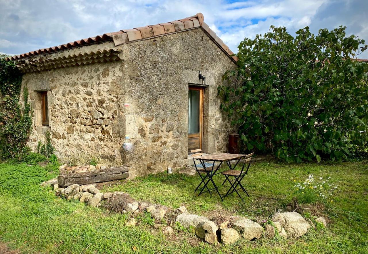Gite De Corsas Saint-Victor  Exterior photo